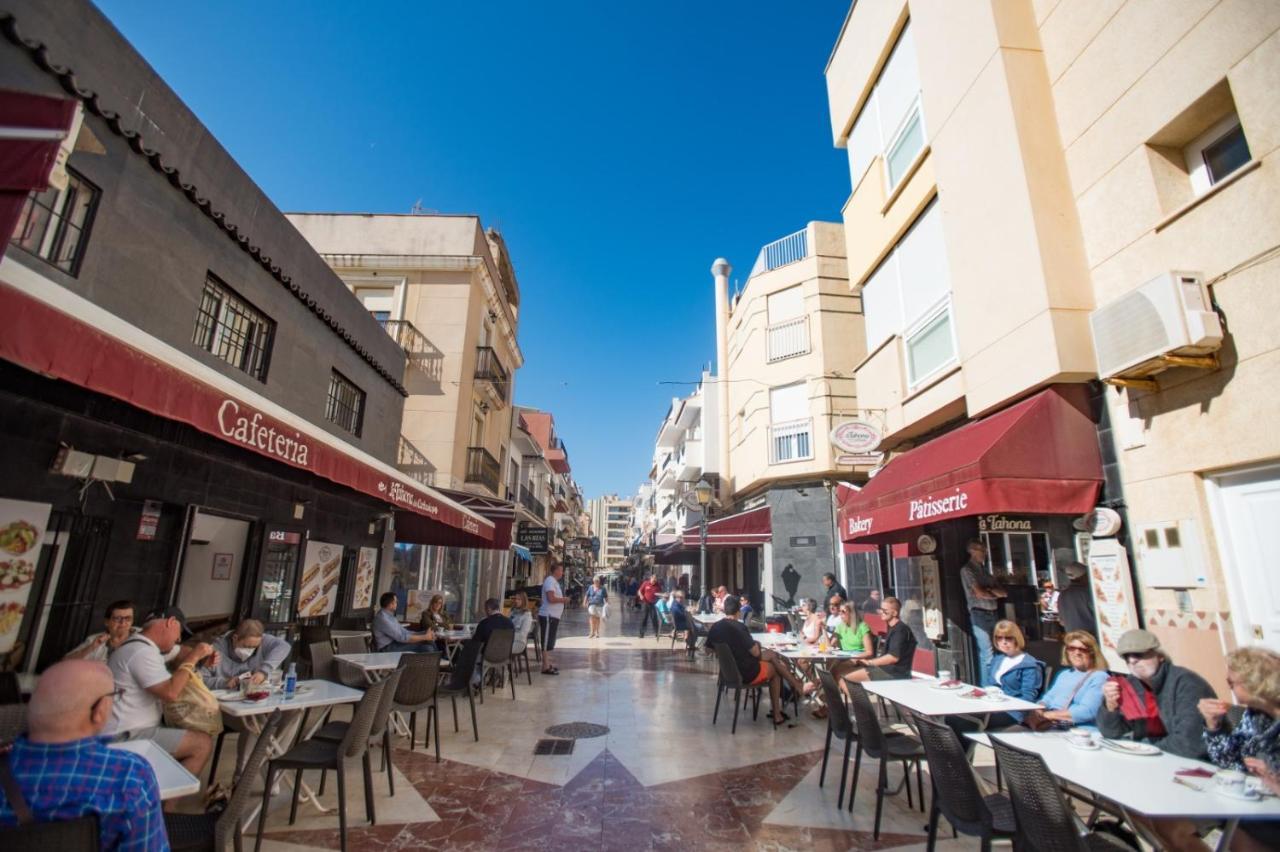 Apartamentos Carihuela Torremolinos Dış mekan fotoğraf